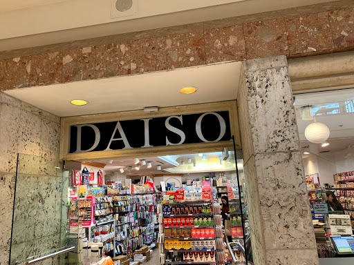 Shopping Mall «Westlake Center», reviews and photos, 400 Pine St, Seattle, WA 98101, USA