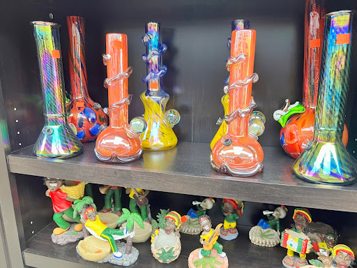 Tobacco Shop «Smokers Heaven KC», reviews and photos, 10145 Wornall Rd, Kansas City, MO 64114, USA