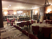 Atmosphère du Restaurant Le Caradoc à Saint-Caradec - n°13