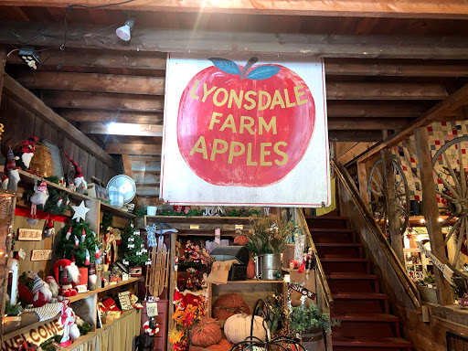 Christmas Store «Historical Christmas Barn», reviews and photos, 150 Danbury Rd, Wilton, CT 06897, USA