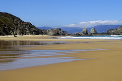 Photo de Praia Fabrega situé dans une zone naturelle
