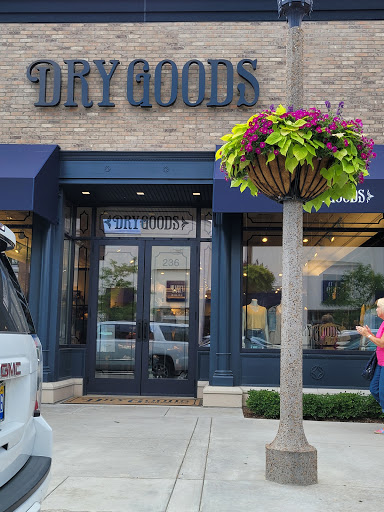 Shopping Mall «Village Of Rochester Hills», reviews and photos, 104 Adams Rd, Rochester, MI 48309, USA