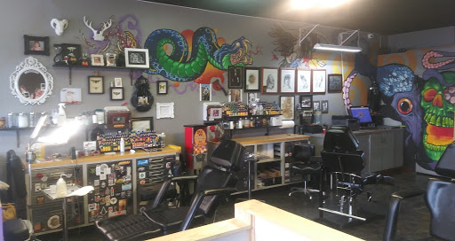 Tattoo Shop «LocoMotive Tattoo Studio», reviews and photos, 3850 E Gulf to Lake Hwy #6, Inverness, FL 34453, USA