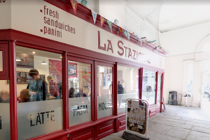 La Stazione image