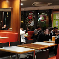 Atmosphère du Restauration rapide McDonald's à Trélissac - n°17