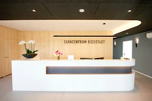 Zahnzentrum Riedstadt image