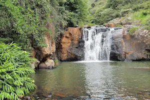 Kundha Waterfalls image