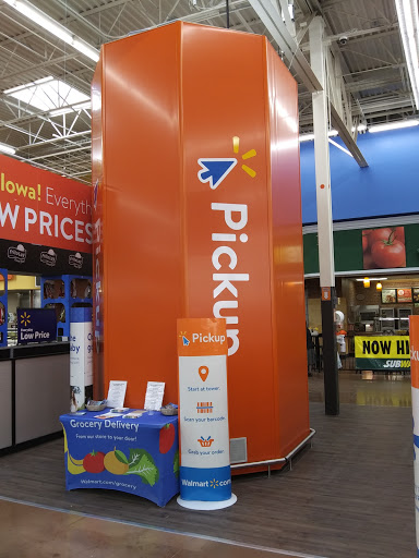 Department Store «Walmart Supercenter», reviews and photos, 6365 Stagecoach Dr, West Des Moines, IA 50266, USA