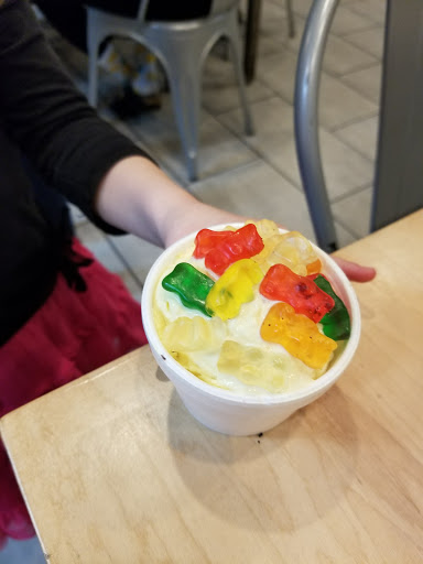 Ice Cream Shop «The Parlor Ice Cream Puffs», reviews and photos, 1490 Eureka Rd #170, Roseville, CA 95661, USA