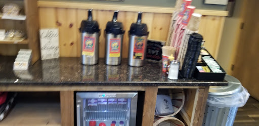 Restaurant «Cones Point General Store», reviews and photos, 3816 VT-30, Poultney, VT 05764, USA