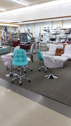 Clothing Store «Burlington Coat Factory», reviews and photos, 8225 E Kellogg Dr, Wichita, KS 67207, USA