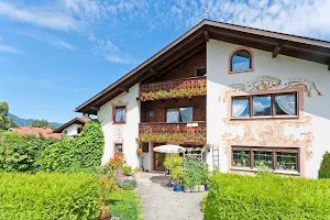 Gästehaus Eder Oberammergau image