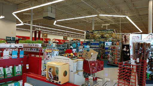 Pet Supply Store «Petco Animal Supplies», reviews and photos, 753 53rd Ave NE, Fridley, MN 55421, USA