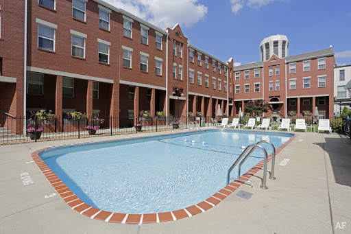 View of Lincoln Square Apartments - AZexplained