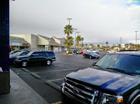 West Flamingo Fluff & Fold - Photo 8 - Car repair in Las Vegas, NV, Las Vegas