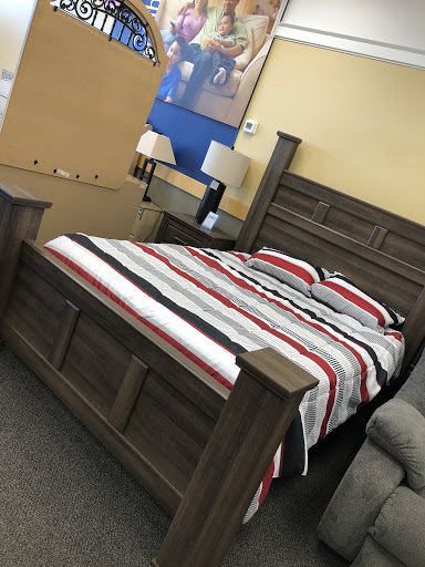 Furniture Rental Service «Rent-A-Center», reviews and photos, 1635 S Prairie Ave, Pueblo, CO 81005, USA