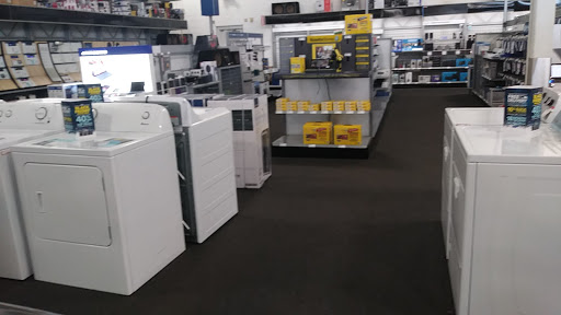 Electronics Store «Best Buy», reviews and photos, 3549 W Shore Dr, Holland, MI 49424, USA