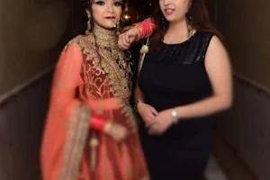 Color Salon - Expert Bridal Makeup Artist | Skin, Hair, and Beauty Services in Nagpur image