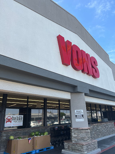 Grocery Store «Vons», reviews and photos, 5922 Edinger Ave, Huntington Beach, CA 92649, USA