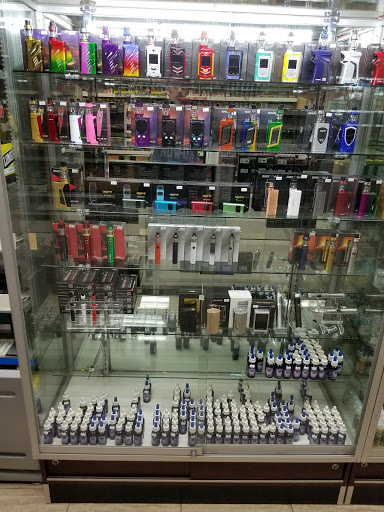 Tobacco Shop «PLYMOUTH CIGARS AND TOBACCO», reviews and photos, 16605 County Rd 24 #203, Plymouth, MN 55447, USA