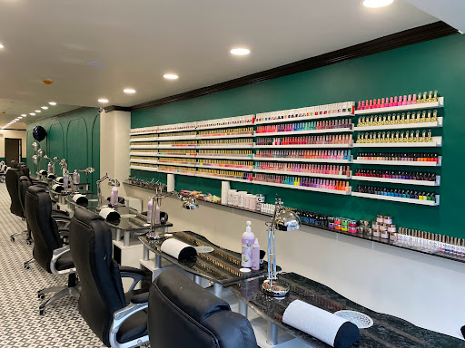Blooming Nails and Spa in Clonmel, Co. Tipperary