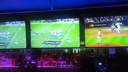 Bowling Alley «Bowlmor Norwalk», reviews and photos, 701 Connecticut Ave, Norwalk, CT 06854, USA