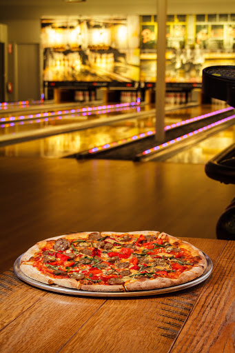 Restaurant «The Lanes Bowl & Bistro», reviews and photos, 9 Greene Street, Mashpee, MA 02649, USA