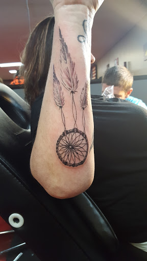 Tattoo Shop «AWOL Custom Tattooing Llc», reviews and photos, 1780 W Sherman Blvd, Muskegon, MI 49441, USA