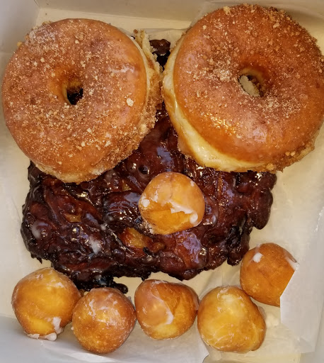 S K's Donuts