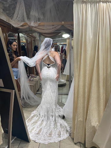 Bridal Shop «Hem and Her Bridal», reviews and photos, 4004 N Stone Ave, Tucson, AZ 85705, USA