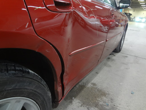 Auto Body Shop «European & US Car Service», reviews and photos, 4080 N Broadway St, Chicago, IL 60613, USA