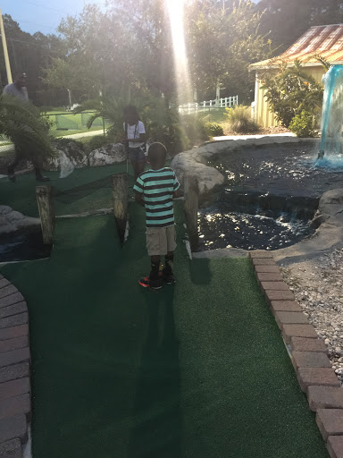 Golf Driving Range «Ace Golf Range & Pro Shop», reviews and photos, 12910 Boyette Rd, Riverview, FL 33569, USA