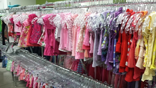 Thrift Store «Mckellips Goodwill Retail Store, Donation Center & Career Center», reviews and photos, 106 E McKellips Rd, Mesa, AZ 85201, USA