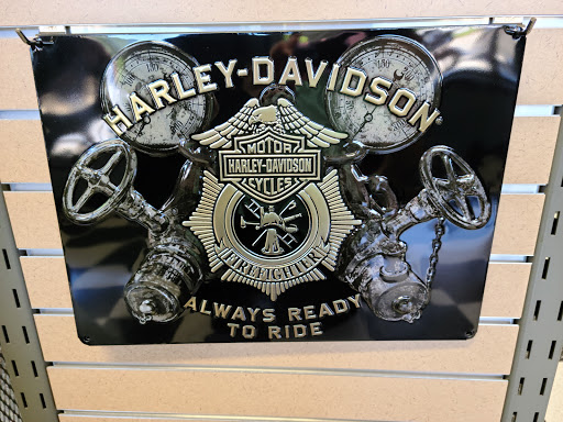 Harley-Davidson Dealer «Queen City Harley-Davidson», reviews and photos, 5960 Dixie Hwy, Fairfield, OH 45014, USA