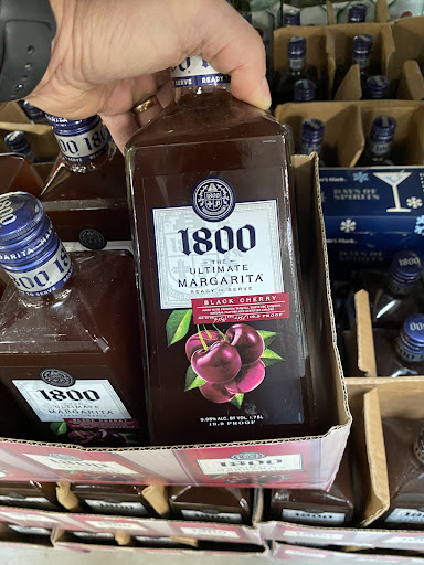 Liquor Store «Olive Liquor», reviews and photos, 6604 W Olive Ave, Glendale, AZ 85302, USA