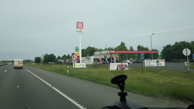 Nyitvatartás: Lukoil