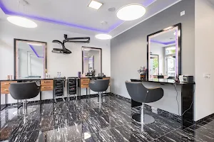 Friseur Kosmetik VianBeauty image