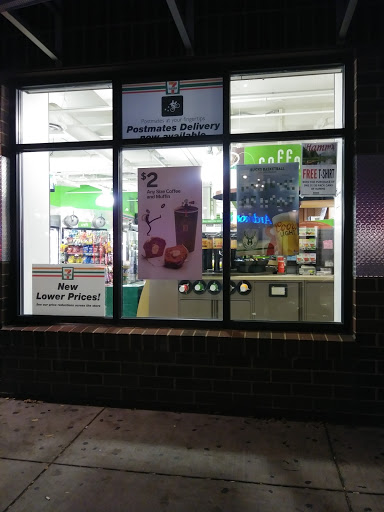 Convenience Store «7-Eleven», reviews and photos, 1624 W Wells St, Milwaukee, WI 53233, USA