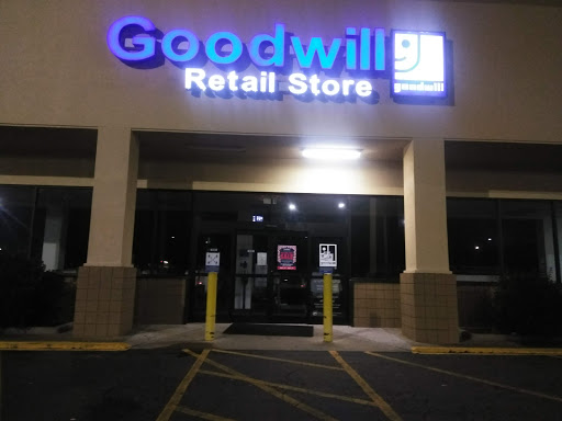 Thrift Store «Goodwill», reviews and photos