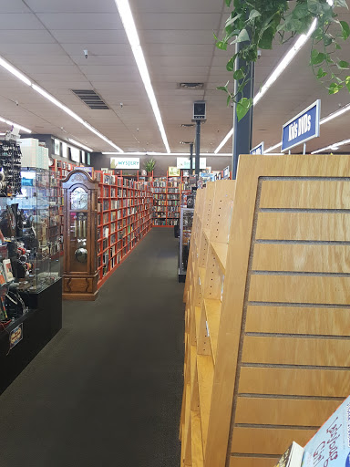 Used Book Store «Bookmans Ina Entertainment Exchange», reviews and photos, 3733 W Ina Rd, Tucson, AZ 85741, USA