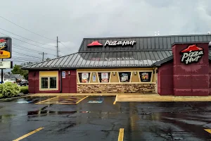 Pizza Hut image