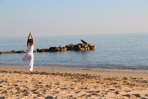 Cours de yoga Yoga & respiration & Massage Bien Etre à DOMICILE et ZOOM Aurignac