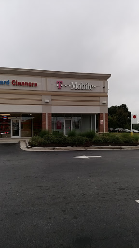 Cell Phone Store «T-Mobile», reviews and photos, 3240 S Cobb Dr SE #1900, Smyrna, GA 30080, USA