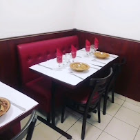 Atmosphère du Restaurant familial Restaurant Le Royal Berbère à Vitry-sur-Seine - n°1