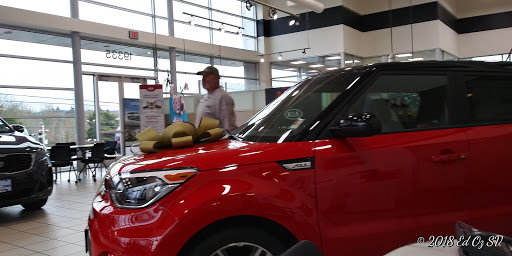 Kia Dealer «Ron Tonkin Kia», reviews and photos, 19335 SE McLoughlin Blvd, Gladstone, OR 97027, USA