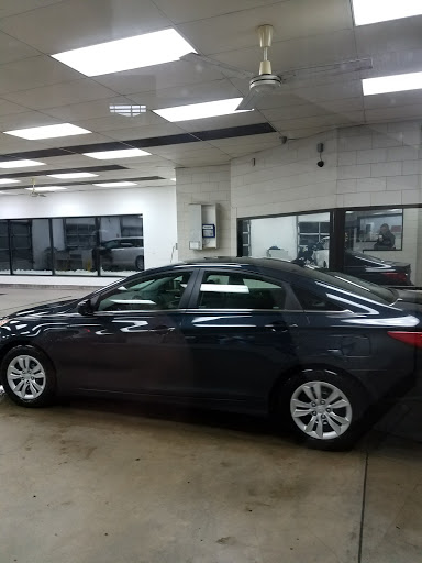 Car Wash «Paradise Full Service Car Wash & Detail Center», reviews and photos, 14324 Huntington Ave, Savage, MN 55378, USA