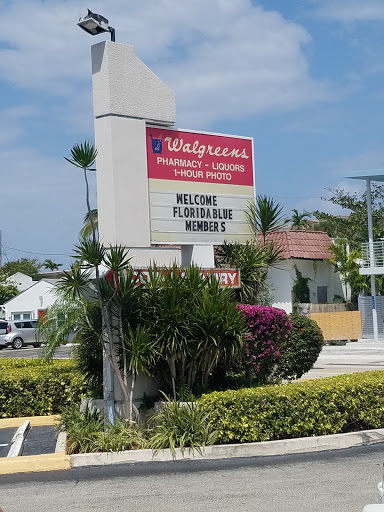 Convenience Store «Walgreens», reviews and photos, 4319 N Ocean Dr, Lauderdale-By-The-Sea, FL 33308, USA