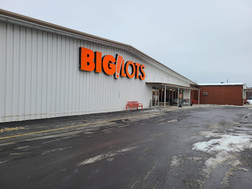 Discount Store «Big Lots», reviews and photos, 3004 E Hamilton Ave, Eau Claire, WI 54701, USA