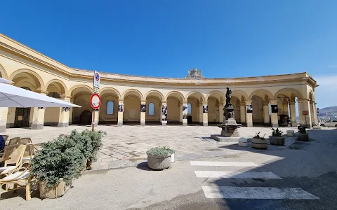 Piazza Mercato del Pesce image