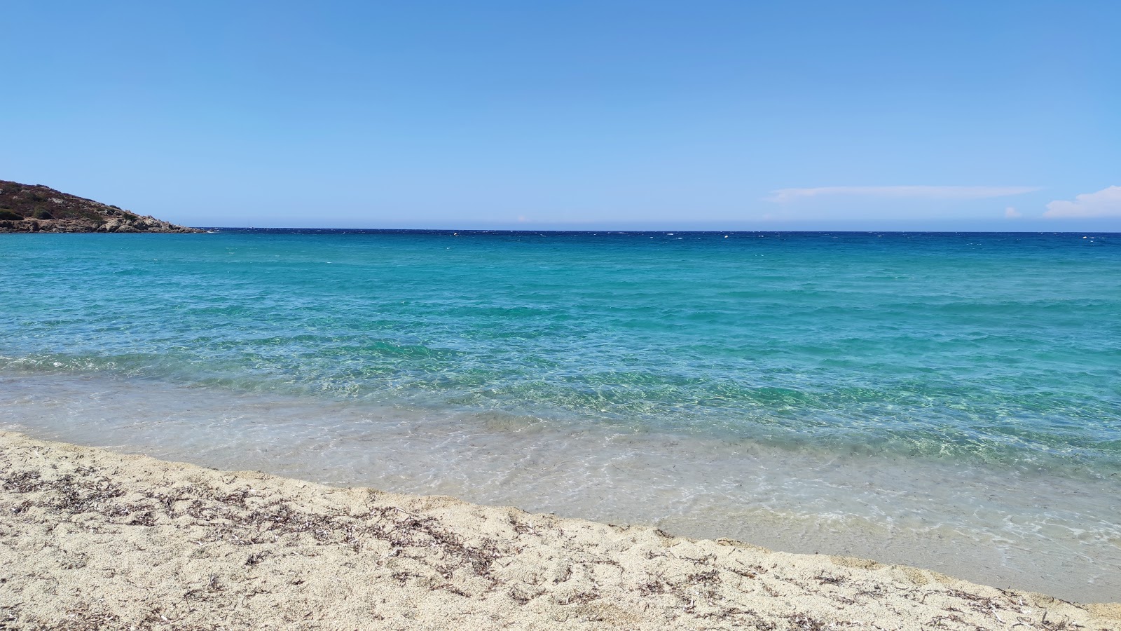 Photo de Plage de Losari situé dans une zone naturelle